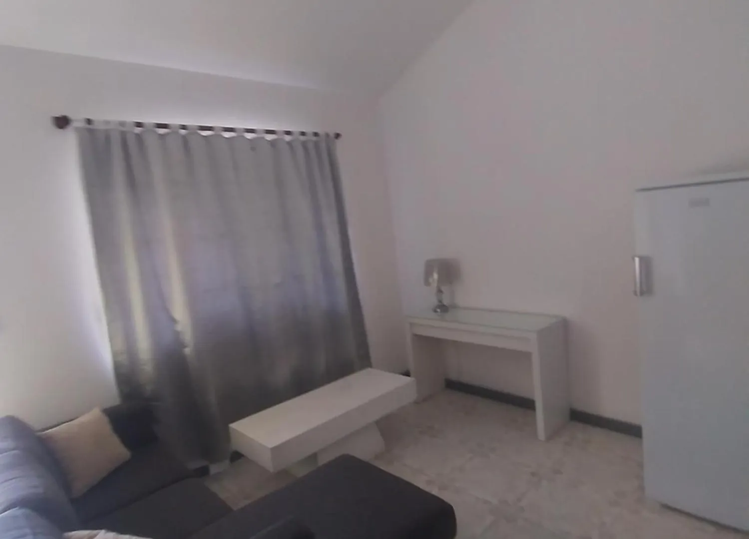 Contacten van Apartamentos Isabel
